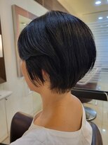 スタイル 成城学園前(STYLE) 丸み×くびれで“首が細く見える”大人ショート 朝5分でキマる