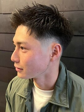 ディスイズバーバーフォース(THIS IS BARBER 4th) フェード アップバング