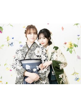 成人式の振袖、卒業式の袴のレンタル、着付けからヘアセットまで全て当店の予約のみでOK！