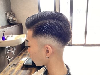 ビーレイジー(Be Lazy)の写真/再現性の高いヘアスタイルが実現★アイロンパーマはドライヤーで簡単に形が決まり、ボリュームupもdownも◎