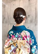 アーチ(ARCH)&nbsp;タイトシニヨン《ARCH Mayu》