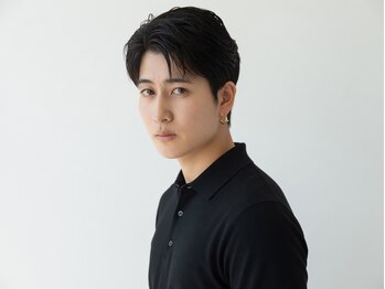 Men's salon Bursh by FORTE 静岡/草薙店【6/21　NEW OPEN（予定）】の写真/《トレンドパーマもお任せ◎》幅広い世代のメンズに人気のフェザーパーマで短めでも色気をプラス＊[草薙]