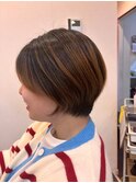 ショートボブ