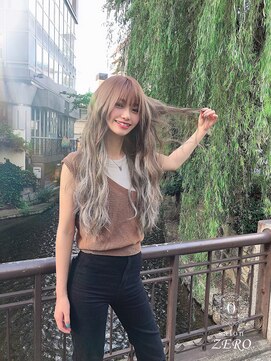 ヘアメイクサロン ゼロ(ZERO) ☆NEO GAL☆Silver Long☆