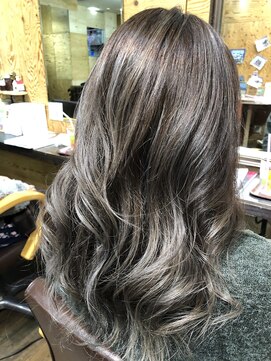 ユートピア(U topia) ハイライトグレージュ