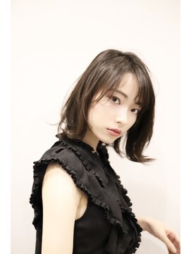 リノナ(Linona) 大人可愛い抜け感レイヤー フォギーベージュ【Linona】