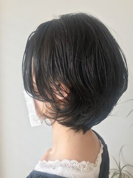 アールディー(RD.) 【ArdyHair富雄三碓店】ショートボブ