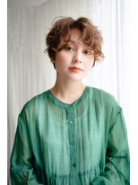 マグノリア オモテサンドウ(MAGNOLiA Omotesando)&nbsp;ボリュームショートパーマ・・・HINATA