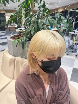 アース 小禄店(EARTH) ブリーチ/ブロンドヘアー
