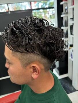 ヘアーズアーク(Hair's ARK) ツーブロ/刈り上げ/ナチュラル/クリームパーマ