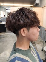 ヒュイル バイ ニアウ(Hwyl by Niau) 波巻きスパイラルパーマツイストスパイラルメンズマッシュカラー