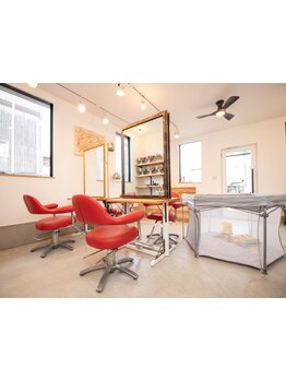 お子さまとご一緒でもご家族揃ってでも大歓迎♪忙しいママやパパも、お気軽にご来店いただけます☆