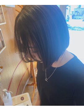 ヘアースマイリー(Hair Smily) 前髪と後毛へのこだわりカット