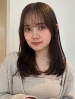 ノイカーム(noi Calm)&nbsp;顔周りレイヤーカットくびれヘアミルクティーベージュカラー