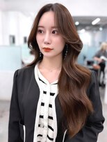 ニトバイアンキシム(nit by ahnkism)&nbsp;韓国風レイヤーカット顔まわりくびれオルチャン堀江