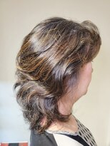 松本平太郎美容室 国立店&nbsp;40代50代60代×ミディアムレイヤー×クリープパーマ