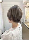 グレージュカラー        大人ショート