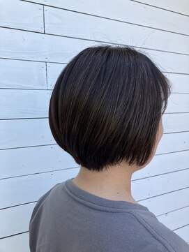 リポゾ(Riposo.) 前下がりショートボブ