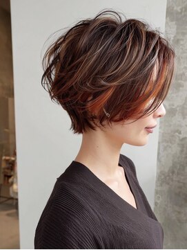 ハーツ(Heart's) ショート×白髪ぼかしハイライト