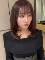 ヴィヴィ(VIVIE)&nbsp;小顔ハッシュカット内巻き顔まわりレイヤーラベンダーアッシュ