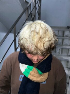 アンドバイモードケイズ (and by MODE K's) ブリーチ×カット×デザイン