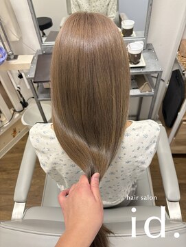 イド(id.) 髪質改善*上品*ミルクティーカラー
