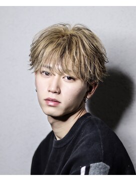 アストラ(ASTRA) MEN’S HAIR/サーフカール/刈り上げセンターパート