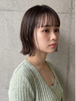 ベル(Belle)&nbsp;アッシュベージュ×外ハネボブ