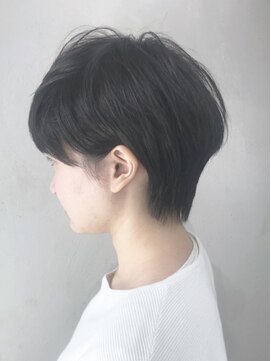 シンヤヘアーズ(SHINYA HAIRS) フェザーショート