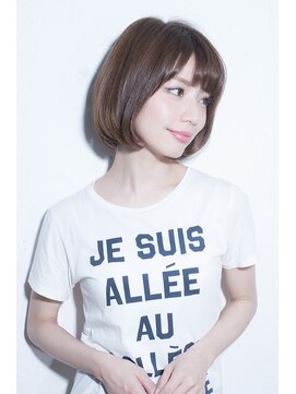 ラ フォルム(La forme) 大人ナチュラル小顔ショート