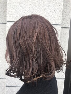 ルシエ 立川(LUCIE) カシスピンクヘルシーボブ