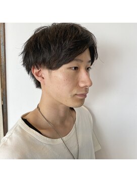 ザ ラボ アングゥ(The Labo ungu) ナチュラルなセンターパート