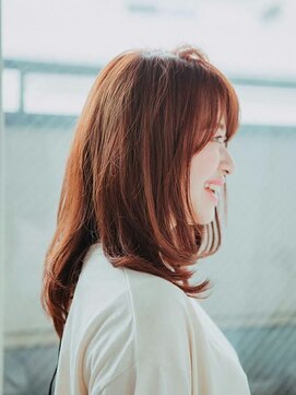 カラーサロンビスカリア 相模原エリア 淵野辺駅店(Color salon Biscaria) 艶モテセミロング
