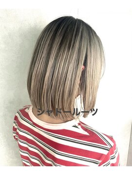 エル オオサカ 心斎橋店(L. OSAKA) ホワイトベージュグラデーションボブ_ボブウルフ_S9