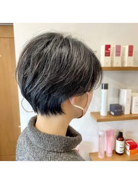 アトリエブルー38(atelier blue 38) 首長!キレイショート