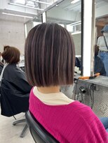 イキ 表参道(iki omotesando)&nbsp;モード/無造作ウェーブ/大人ガーリー[表参道駅]