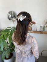 キキ(kiki)&nbsp;ハーフアップアレンジ