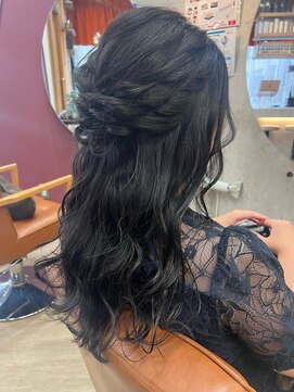 コージー(Kozy) ☆結婚式お呼ばれヘアアレンジ/ゆるふわアレンジ☆