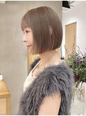 ミルクティーベージュぷつっとボブケアブリーチ 梅田