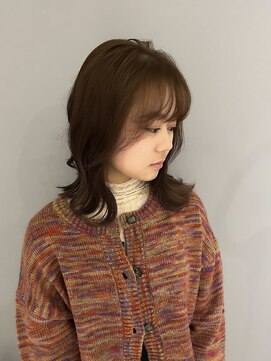 グロウバイニューヨークニューヨーク(Grow by NYNY) 【坂本】ミディアム×グレージュカラー