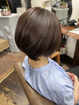 アート(art) くびれショート