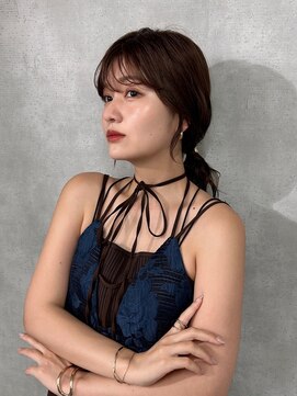 ロエム(Loem) ゆるチークバングアレンジ