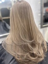 リア(riah) ブリーチなしダブルカラーレイヤーカット韓国ヘア