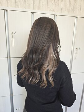 ヘアメイク アリエス 岩切店(HAIR MAKE aries) ホワイトベージュ系インナーカラー 仙台 20代30代40代 宮城野区