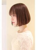 大人可愛いボブスタイル　フラットボブ