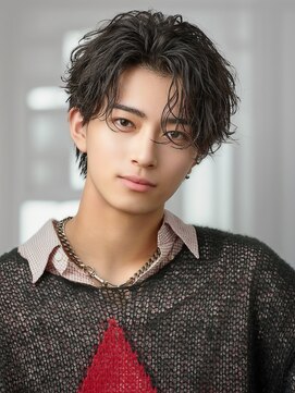 オーシャントーキョーハラジュク(OCEAN TOKYO harajuku) 波巻きパーマメンズツイストスパイラルパーマセンターパート