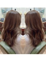 リン(Lin.) 【透明感ある大人グレージュ】 山下 泰世