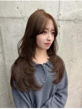 《透明感カラーと相性の良いレイヤー》動きのあるレイヤーデザイン