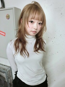 ノラ シブヤ(NORA) ★平成ハイレイヤーハッシュカットウルフカットシャギーカット