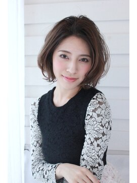 サンクチュアリー 千里山(Sanctuary) sanctuary☆大人可愛いボブ☆センターパートスタイル☆30代40代